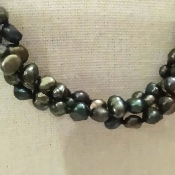 3 STRAND Dark Green BAROQUE FRESHWATER PEARL NECKLACE Choker Silver Tone - Picture 2 of 6